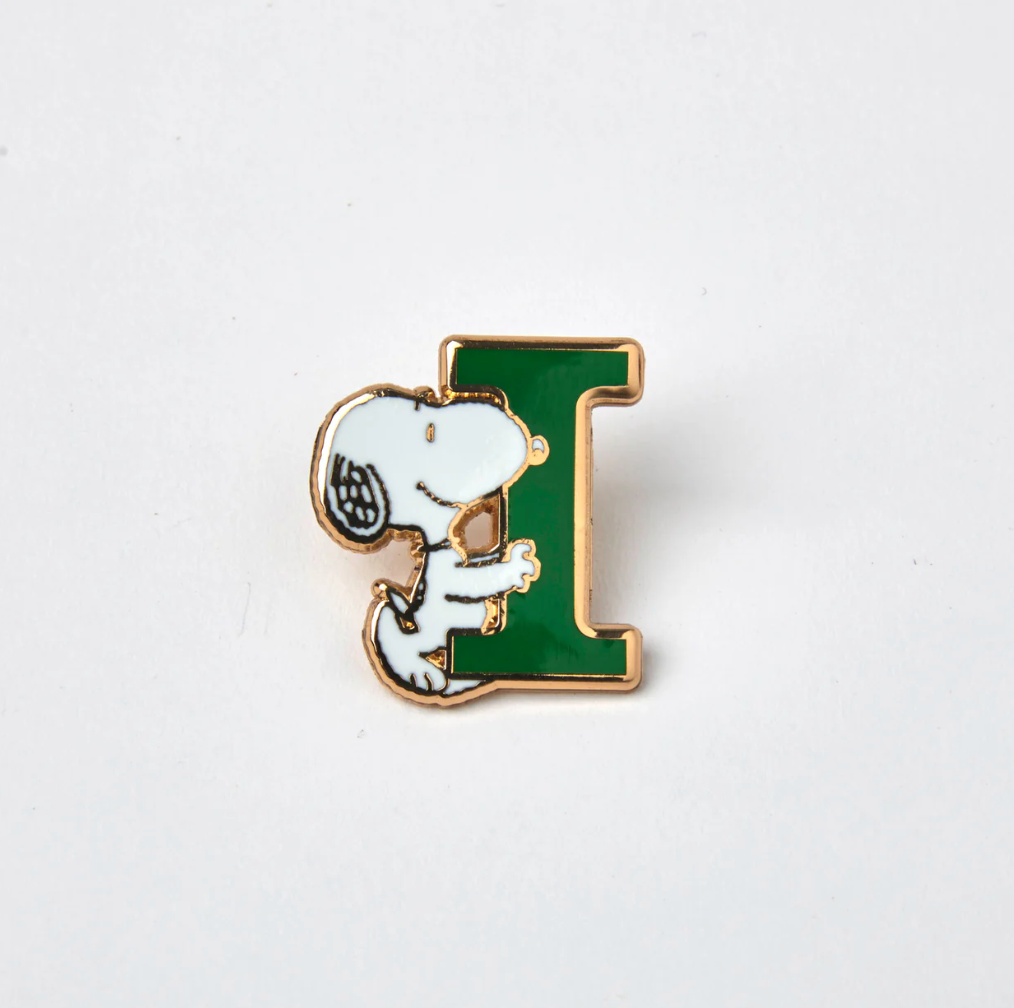 PEANUTS I ALPHABET ENAMEL PIN
