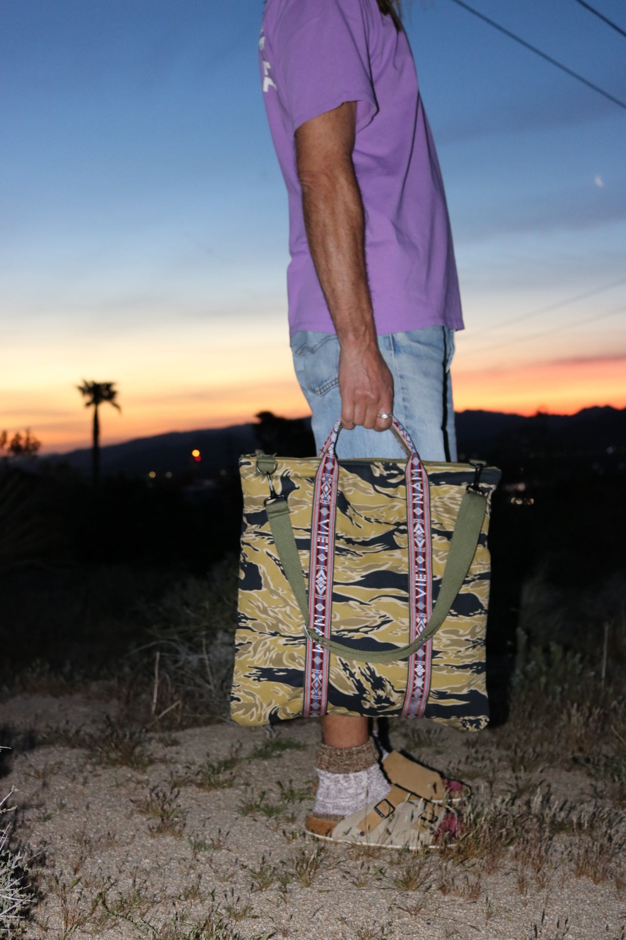 GOLD TIGERSTRIPE INCOUNTRY HELMET BAG