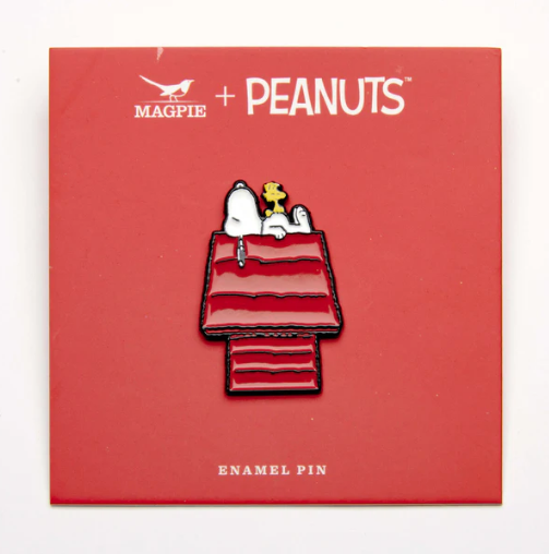 SNOOPY DOGHOUSE ENAMEL PIN