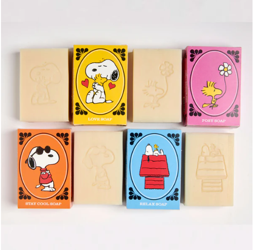 PEANUTS LOVE SOAP