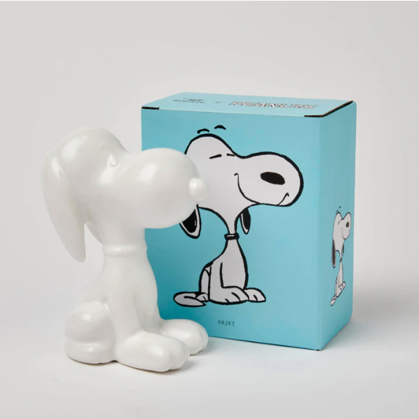 PEANUTS SNOOPY CERAMIC FIGURE