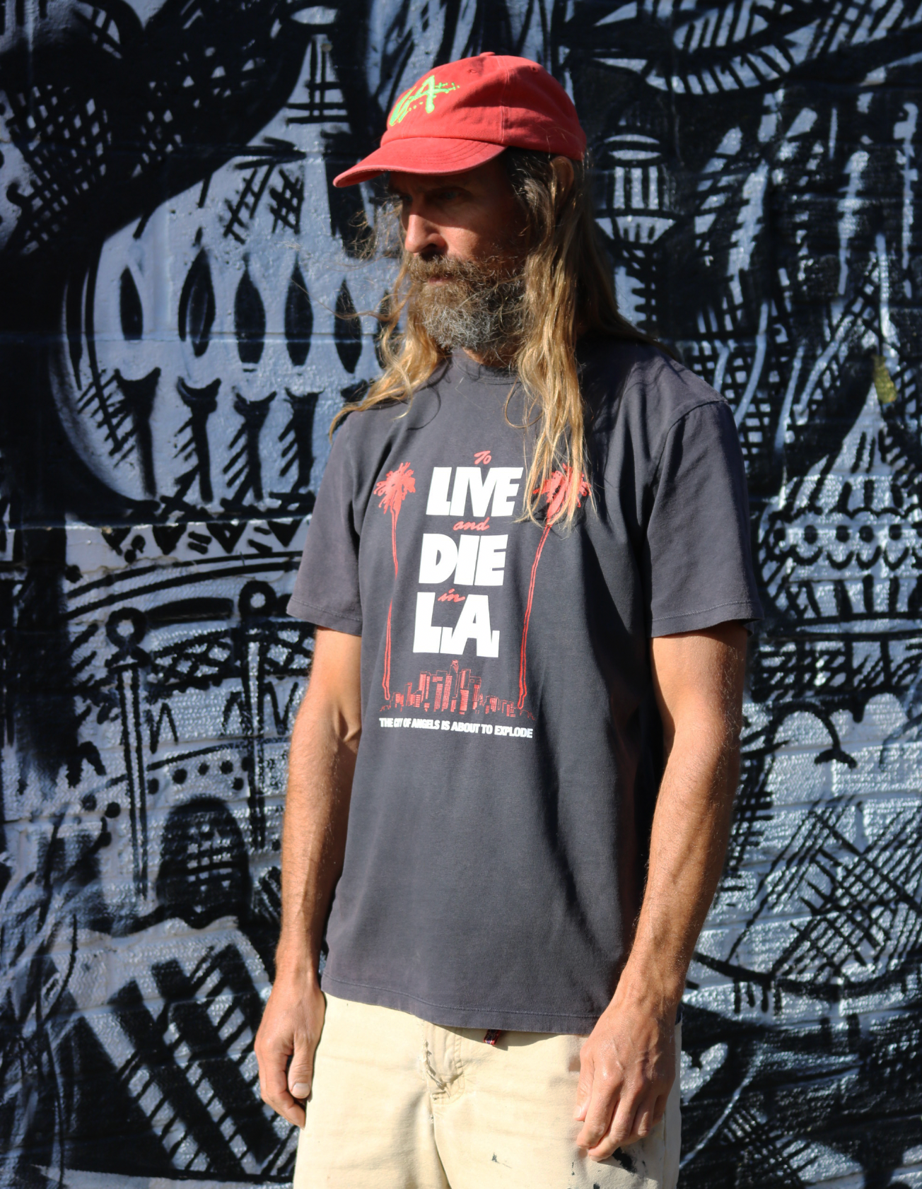 LIVE AND DIE TEE