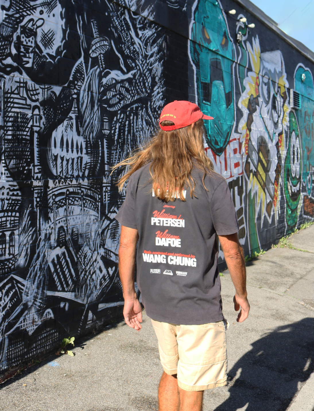 LIVE AND DIE TEE