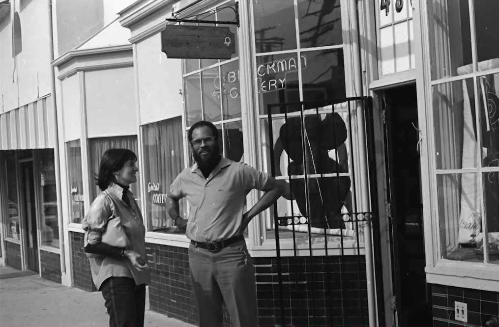 BROCKMAN POCKET SWEATSHIRT