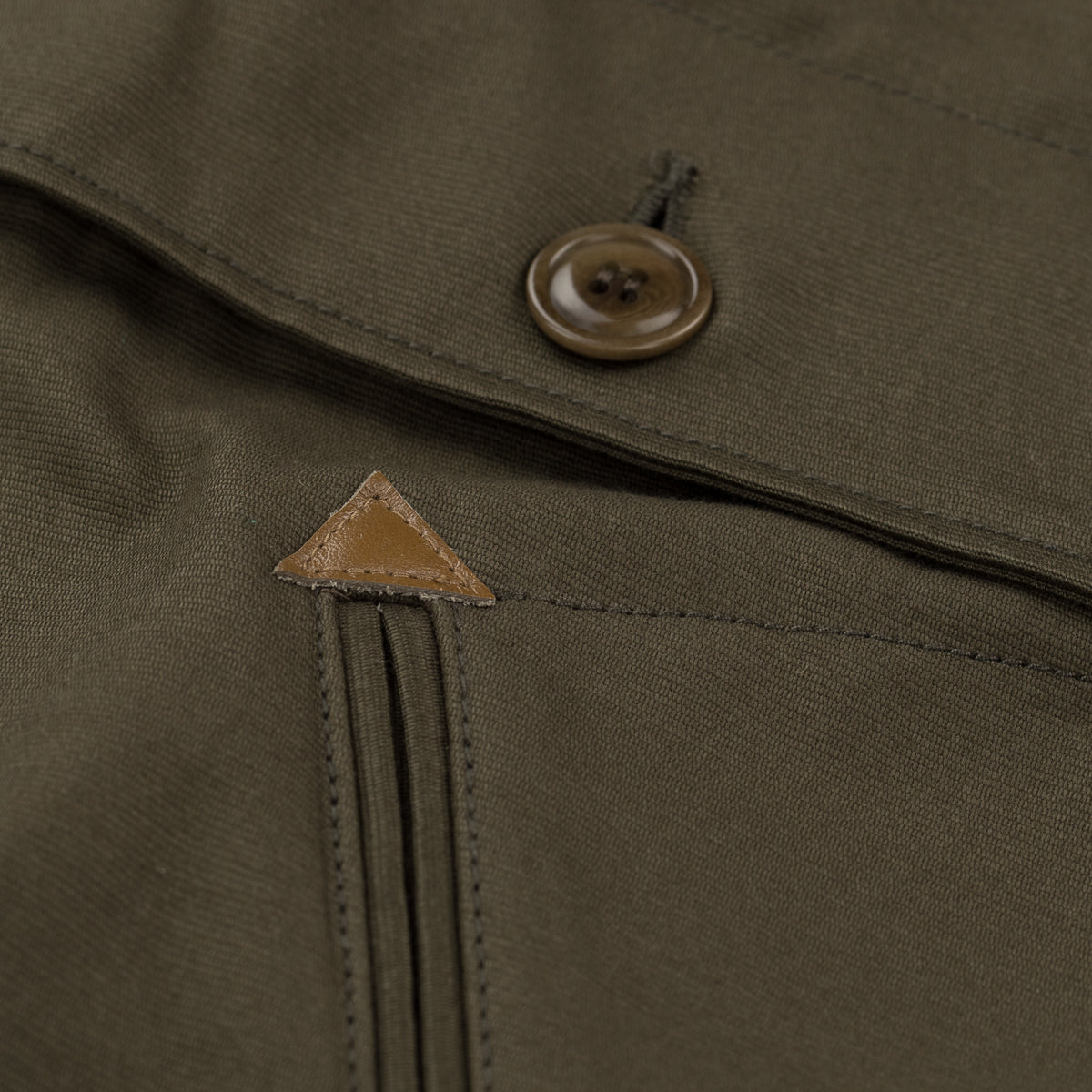 DECK VEST OLIVE